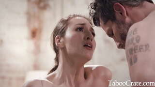 Мій бос заслуговує мене - Белла Ролланд