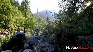 Qiz uning daddy uchramoqda