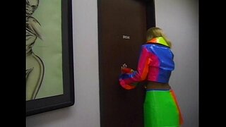 Metro - Shut Up At gawin sa akin - eksena 1