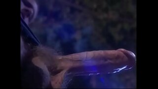 Naglalakihang suso ravenhaired babe ay makakakuha pounded sa pamamagitan ng mga mananamba bilang aklat ng mga seremonya ng mga Demonyo ng uri ng pagsamba