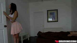 Abella ਖ਼ਤਰਾ ਮਹਿਸੂਸ ਕਰਨਾ ਚਾਹੁੰਦਾ ਹੈ, ਉਸ ਨੂੰ stepbrothers ਲੂੰਡ ਉਸ ਦੇ ਅੰਦਰ ਬਰਫ months ago